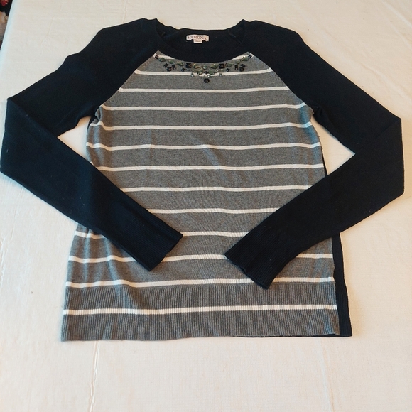 Merona Black Grey White Striped Raglan Sleeve Beaded Crewneck Sweater Size XS - Picture 3 of 10